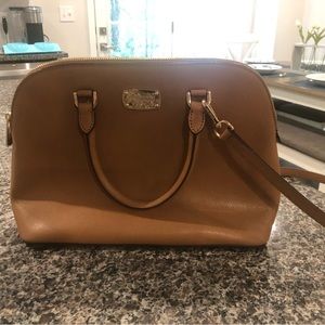 Authentic Michael Kors tan leather handbag. EUC